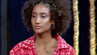 Sabrina Paiva rasga o verbo após acusação de traição no reality