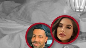 A Fazenda 14: André e Suzi transam embaixo do edredom no Paiol
