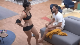 A Fazenda 14: Bia e Shayan brigam e acusam um ao outro de ignorância
