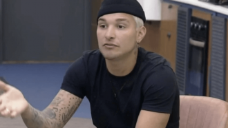 A Fazenda 13: Fofoca de MC Gui sobre Erika causa barraco generalizado