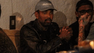 Nego do Borel é flagrado em bar no Rio após expulsão de A Fazenda 13