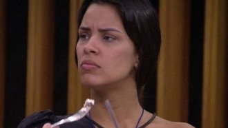BBB20 - Ivy questiona aproximação de sisters e Felipe Prior