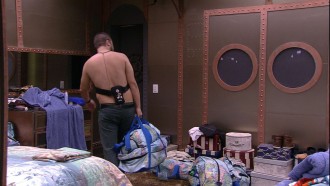 Diego faz as malas e diz: 'Não tem como saber. Acreditar sempre'