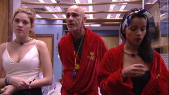 Ayrton para Gleici e Ana Clara: 'Eu não tive opinião nenhuma sobre a decisão de vocês'