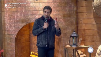 Dono da Chama Vermelha vai imunizar um peão da Roça