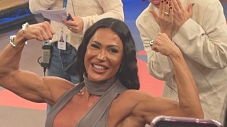 Alice Wegmann se choca com físico sarado de Gracyanne Barbosa