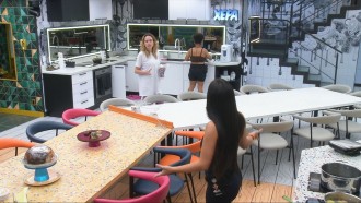 Ana Paula Renault provoca Jordana: 'Perdeu sua grande jogada'