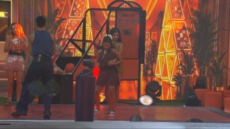 Após beijar Jonas Sulzbach, Marciele admite: 'Quero de novo'