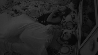 Após Festa do Líder Gilberto, todos dormem na casa do BBB21