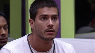 Arthur Aguiar fala para Lucas: 'Você não foi leal a mim'