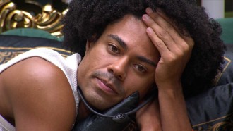 Breno detona sister do BBB 26: 'Muito maldosa'