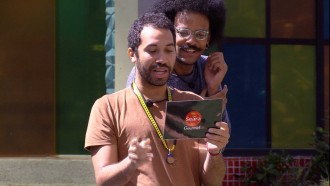 Brothers comemoram ação especial no BBB21