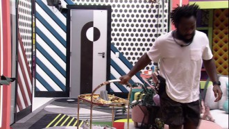 Brothers do BBB 22 recebem comes e bebes do pré-festa