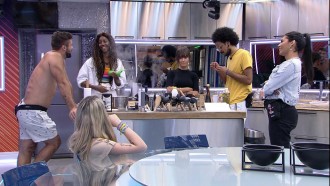 Brothers imaginam como seriam seus 'shipps' dentro do BBB21