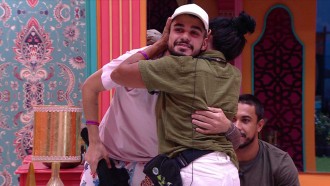 Brothers reagem ao Presente do Anjo de João Pedro no BBB 25