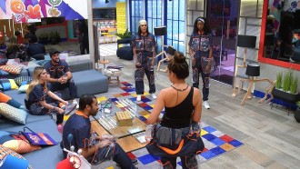 Brothers recebem figurino especial no BBB21