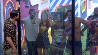 Brothers se surpreendem com Casa de Vidro do BBB 22