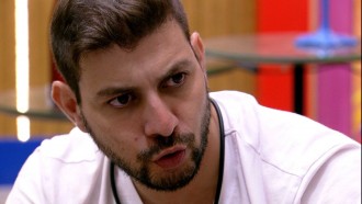 Caio comenta sobre Viih Tube: 'Não vejo falsidade nessa menina'