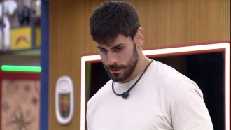 Cara de Sapato, do BBB 23, afirma que é homem de uma mulher só