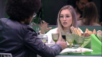 Carla Diaz conversa com Camilla de Lucas e João sobre sister