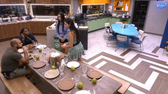 Deniziane afirma sobre sister no BBB 24: 'Ela é fechadona'