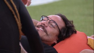 Eliezer diz a brothers no BBB 22: 'Quero pegar a Anitta'