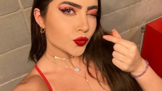 Eliminada do BBB 22, Jade Picon faz sua primeira selfie: 'Bora?'