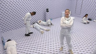 Elisa reage a barulho no Quarto Branco: 'Vou ficar louca'