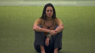 Emparedadas, Isabelle e Alane choram sozinhas no BBB 24