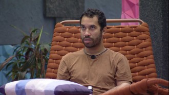 Emparedado, Gilberto reflete sobre BBB21: 'Que loucura'