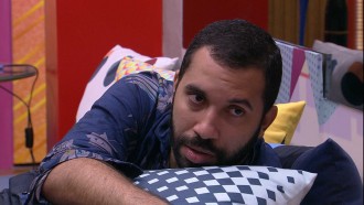 Gilberto fala sobre Karol Conká: 'Dá um certo receito'