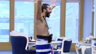 Gilberto vibra com o Almoço do Líder no BBB21