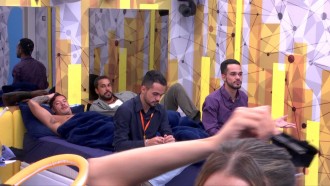 João Pedro critica Aline e dispara: 'Aqui ela não é ninguém'