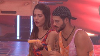 Laís dispara para Rodrigo: 'Você é corno e burro'