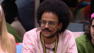 Líder João Luiz indica Projota ao quinto Paredão do BBB21