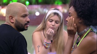 Lumena pergunta para Projota no BBB21: 'Você ainda gosta de mim?'