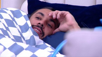 Maike brinca com Renata sobre usar aliança: 'É um presságio'