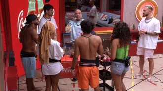 MC Guimê, do BBB 23, surpreende brothers com tamanho da língua