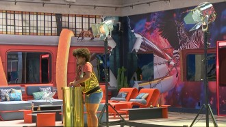 Ana Paula Renault e Milena recebem aviso e retomam Castigo do Monstro