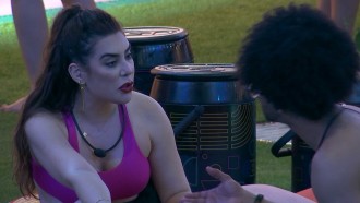 Naiara Azevedo e Luciano conversam sobre cancelamento