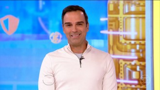 No BBB 23, Tadeu Schmidt se emociona ao falar de Glória Maria