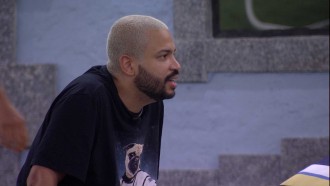 Projota aponta sobre voto de trio: 'Não me sinto ameaçado'