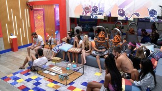 Projota escolhe Arthur e Pocah para Almoço do Anjo