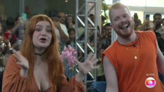 Público brinca com Giovanna e Manoel, da Casa de Vidro BBB 23