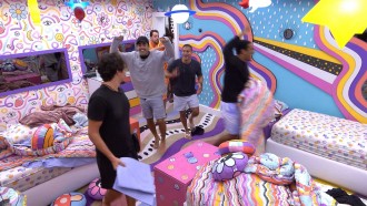 Quarto Lollipop do BBB 22 é fechado e brothers comemoram