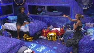 Samira discute com Breno: 'Ando me questionando com todo mundo'