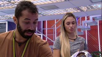 Sarah dá seu palpite no BBB21: 'Arthur e Rodolffo no Paredão'
