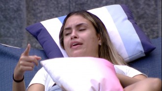 Sarah dispara para brother no BBB21: 'Para de ouvir a Juliette'