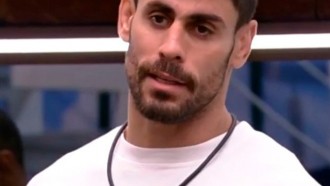 Sister provoca Cara de Sapato em mensagem anônima: 'After hoje?'