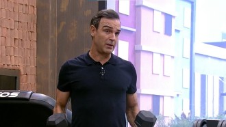 Tadeu Schmidt exibe último treino antes da estreia do BBB 23